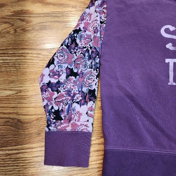 Life is Good Stay True Purple Floral Sleeve Relaxed Fit Sweatshirt Size L - Picture 4 of 8
